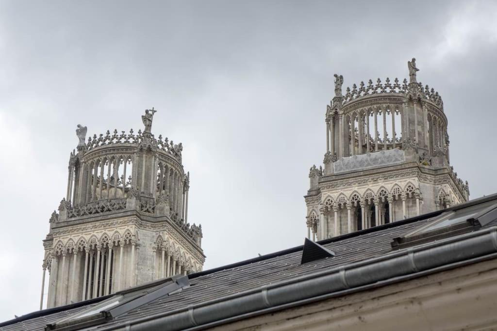 Charmant Studio Vue Cathedrale Quartier Historique Apartman Orléans Kültér fotó